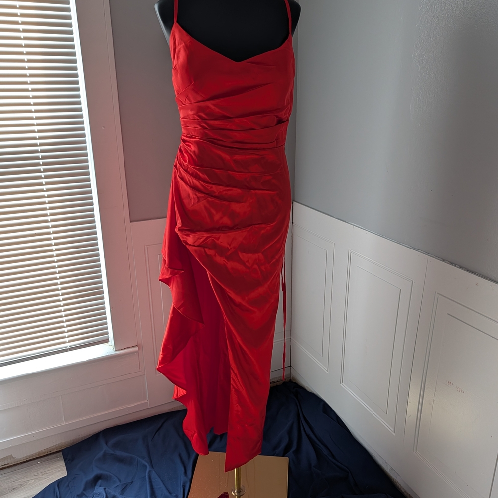 Source Unknown Vibrant Strapless Scarlet Dress - image 2